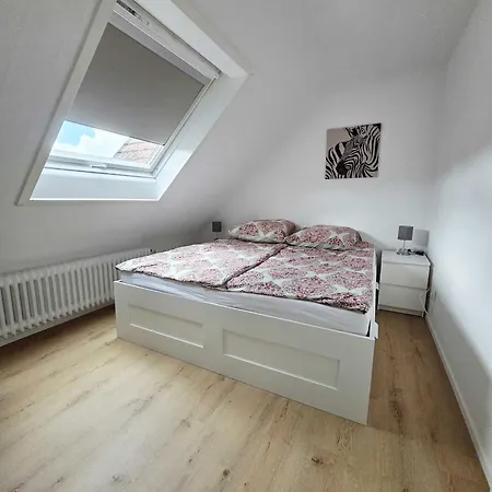 Haus No. 48 *